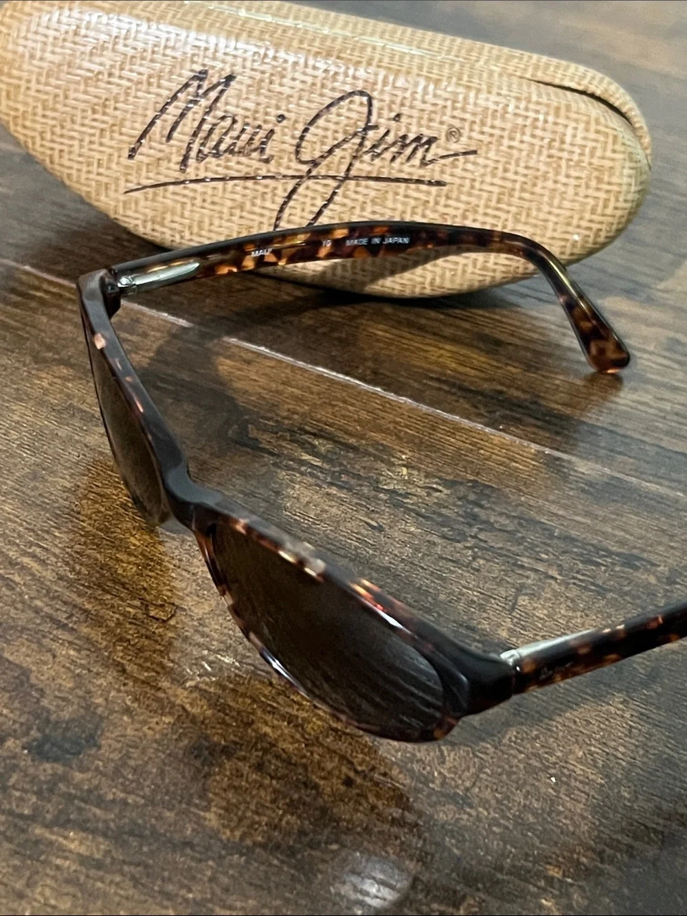 Rare Maui Jim Tortoise Frame Sunglasses with Dark Brown Lenses made in Japan